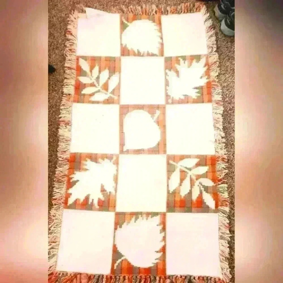 Windham Weavers Other - 100%Cotton Reversible Hand Woven Fall Harvest Accent  Rug w/ Fringe Border